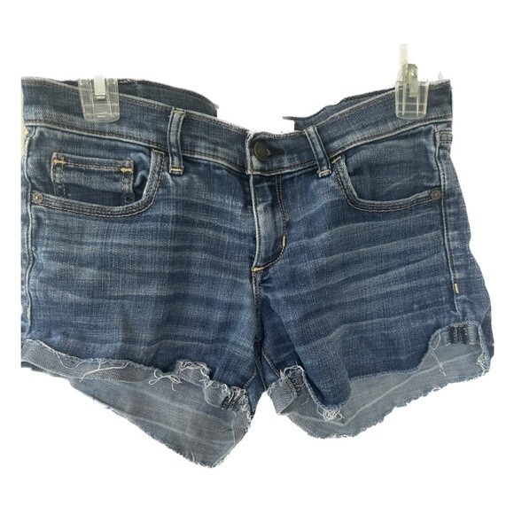 Abercrombie & Fitch Women's 5 Pocket Cuff Raw Hem Medium Wash Denim Shorts 4 27 - Picture 1 of 6